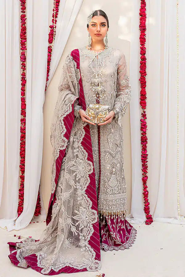 Nureh | Wedding Formals 23 | Paras - Hoorain Designer Wear - Pakistani Ladies Branded Stitched Clothes in United Kingdom, United states, CA and Australia
