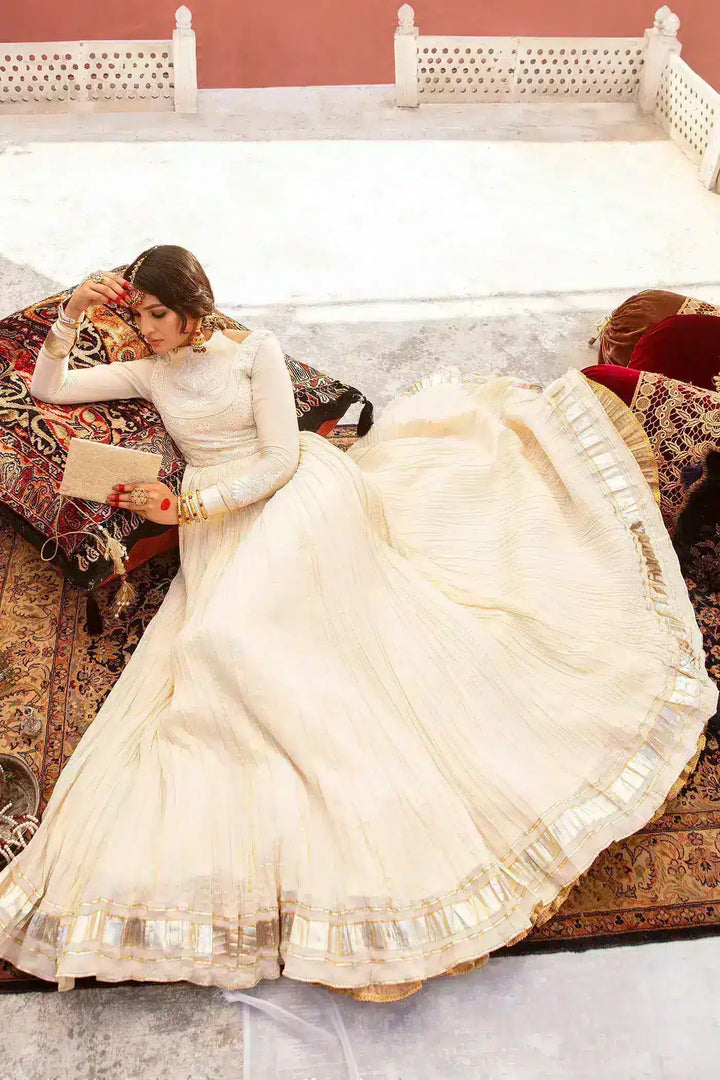 Nilofer Shahid | Nur e Subh Formals | Ishq-e-Noor - Hoorain Designer Wear - Pakistani Ladies Branded Stitched Clothes in United Kingdom, United states, CA and Australia