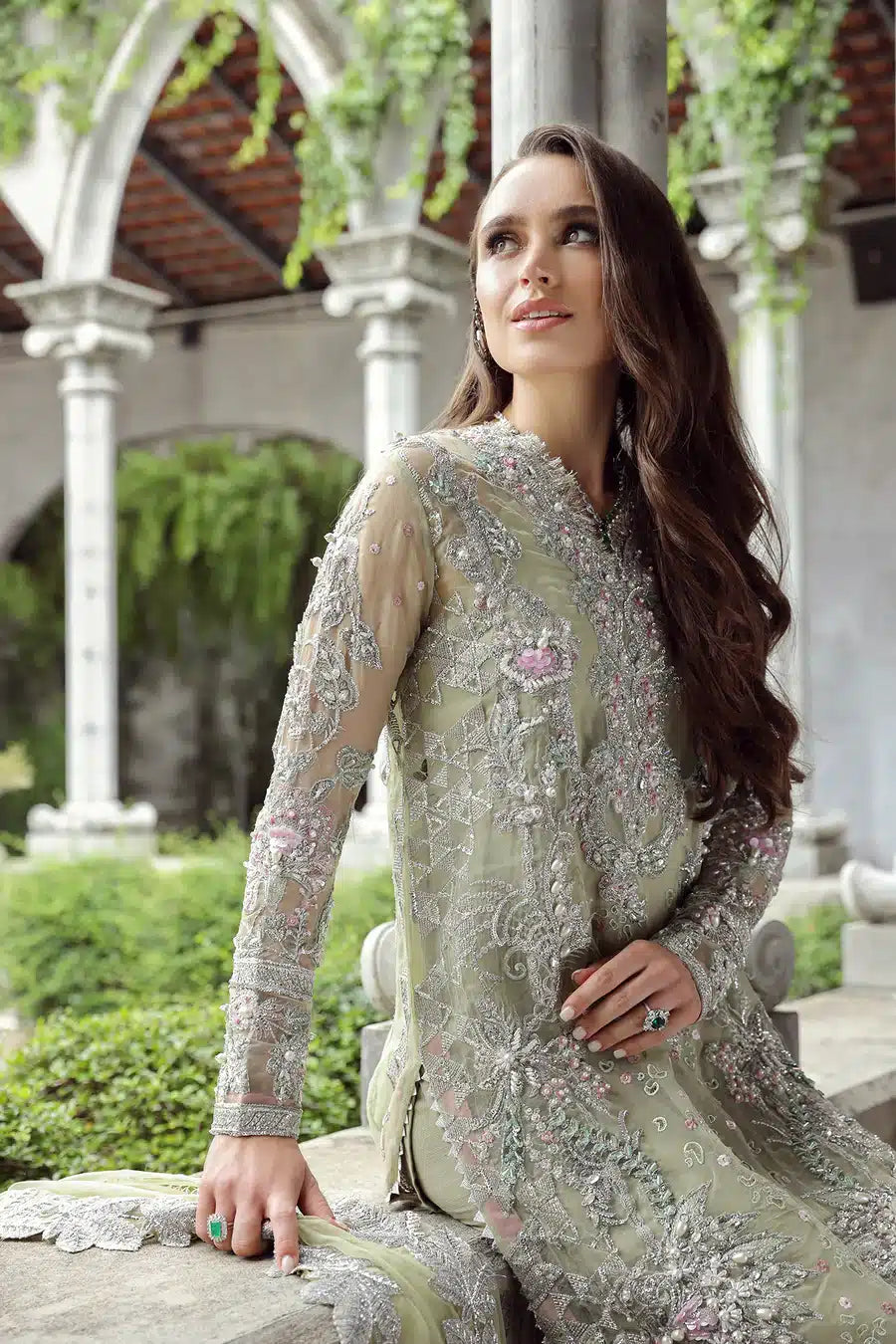 Maryam Hussain | Raha Luxury Festive 23 | Nurey - Pakistani Clothes for women, in United Kingdom and United States