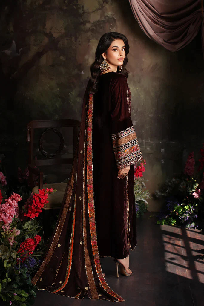 Charizma | Signora Velvet 23 | CVT3-06 - Hoorain Designer Wear - Pakistani Ladies Branded Stitched Clothes in United Kingdom, United states, CA and Australia