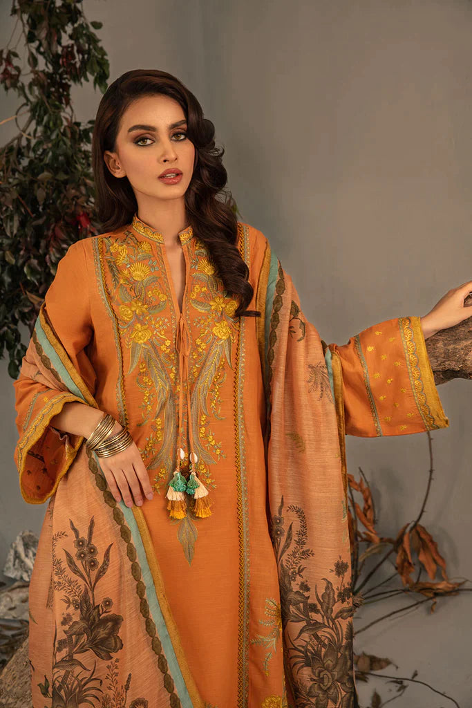 Sobia Nazir | Autumn Winter 23 | 4B - Hoorain Designer Wear - Pakistani Designer Clothes for women, in United Kingdom, United states, CA and Australia