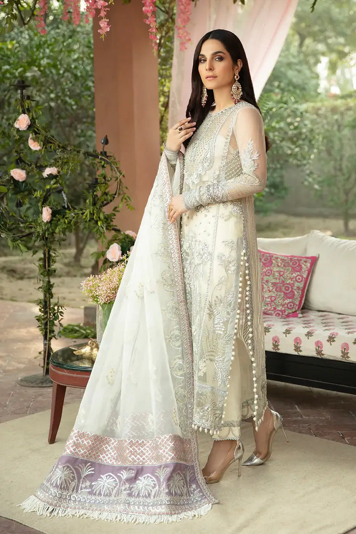 Avyana | Surmaya Wedding Formals 23 | Mizuki - Hoorain Designer Wear - Pakistani Ladies Branded Stitched Clothes in United Kingdom, United states, CA and Australia