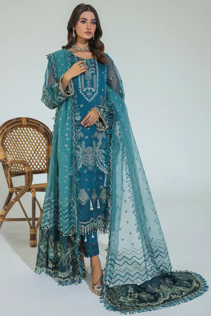 Avyana | Surmaya Wedding Formals 23 | Raaya - Hoorain Designer Wear - Pakistani Ladies Branded Stitched Clothes in United Kingdom, United states, CA and Australia