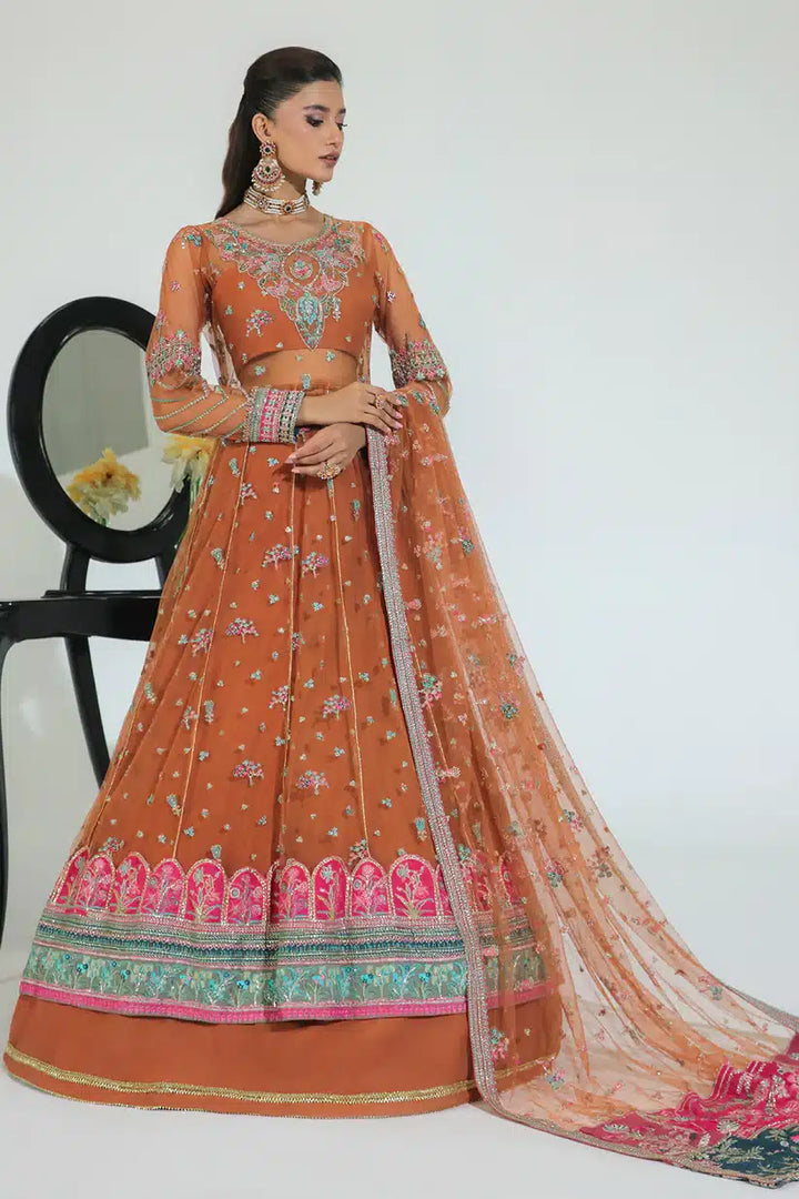 Avyana | Surmaya Wedding Formals 23 | Sunehri - Hoorain Designer Wear - Pakistani Ladies Branded Stitched Clothes in United Kingdom, United states, CA and Australia