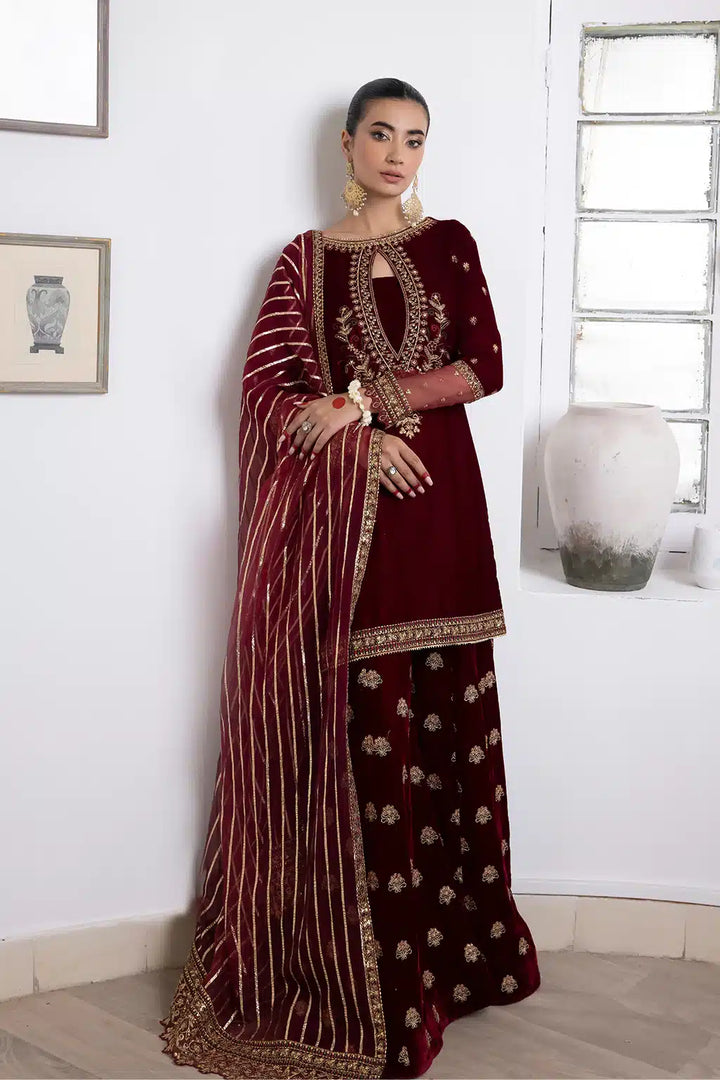 Iznik | Festive Velvet 23 | IV-26 MARASIM - Hoorain Designer Wear - Pakistani Ladies Branded Stitched Clothes in United Kingdom, United states, CA and Australia