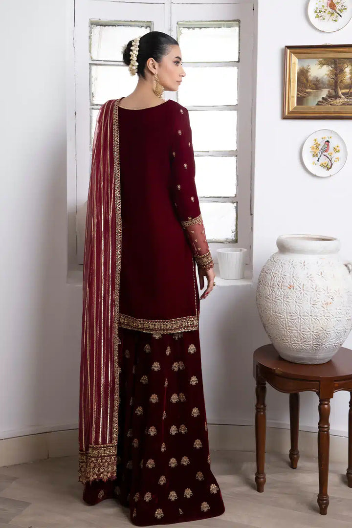 Iznik | Festive Velvet 23 | IV-26 MARASIM - Hoorain Designer Wear - Pakistani Ladies Branded Stitched Clothes in United Kingdom, United states, CA and Australia