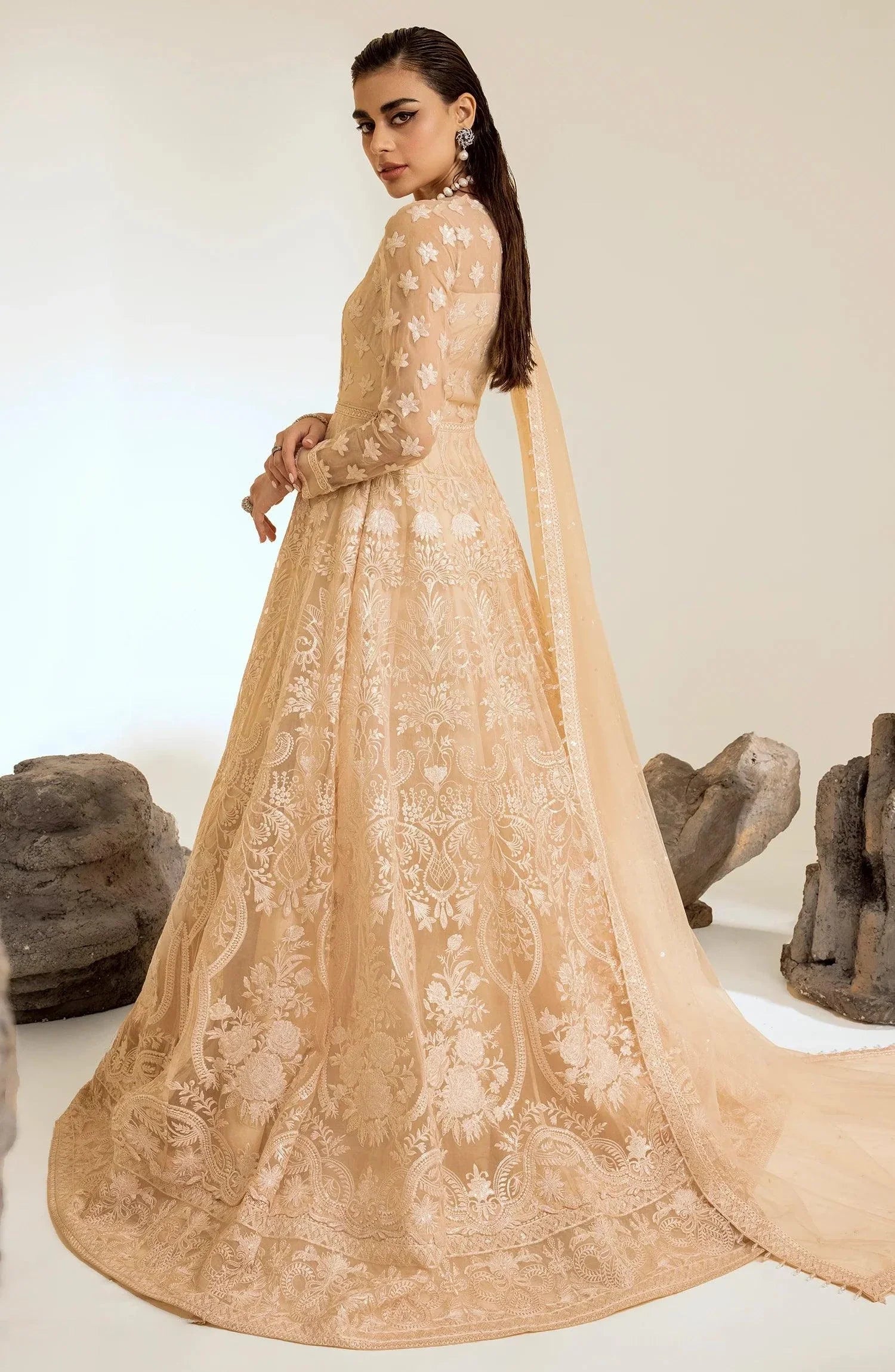 Maryum N Maria | The Brides 23 | Dazzle LighT (MS23-539) - Pakistani Clothes for women, in United Kingdom and United States