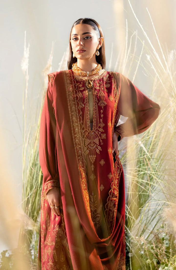 Maryum N Maria | Shehr Bano Winter 23 | HAESEL MW23558 - Hoorain Designer Wear - Pakistani Ladies Branded Stitched Clothes in United Kingdom, United states, CA and Australia