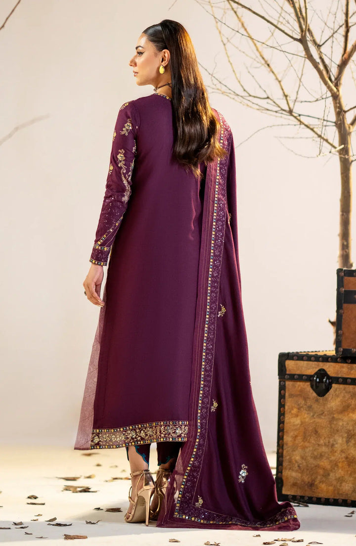 Maryum N Maria | Shehr Bano Winter 23 | JANEA MW23565 - Hoorain Designer Wear - Pakistani Ladies Branded Stitched Clothes in United Kingdom, United states, CA and Australia