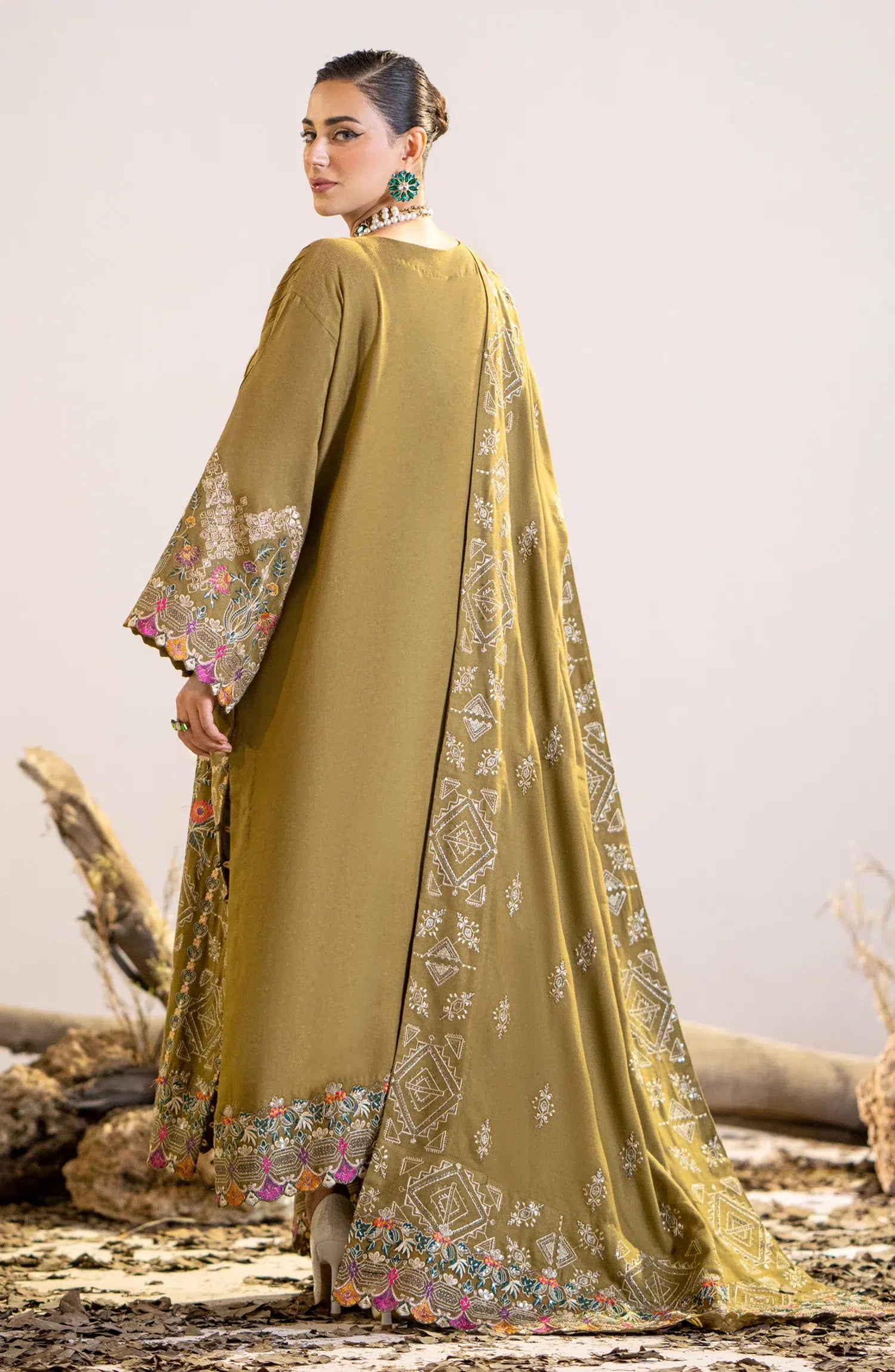 Maryum N Maria | Shehr Bano Winter 23 | HADIYAH MW23553 - Pakistani Clothes for women, in United Kingdom and United States