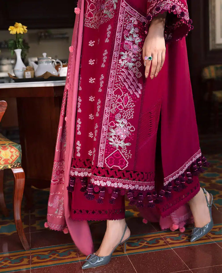 Republic Womenswear | Noemei Luxury Shawl 23 | NWU23-D4-A - Hoorain Designer Wear - Pakistani Ladies Branded Stitched Clothes in United Kingdom, United states, CA and Australia