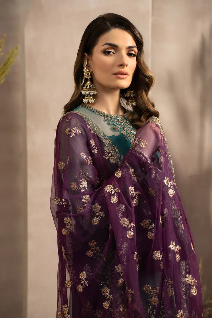 Zarif | Naqsh Festive Formals 23 | ZRN 06 ELISE - Hoorain Designer Wear - Pakistani Ladies Branded Stitched Clothes in United Kingdom, United states, CA and Australia