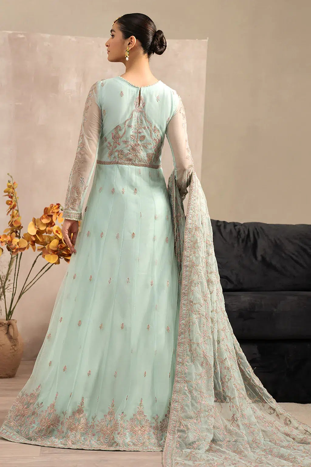 Zarif | Naqsh Festive Formals 23 | ZRN 03 SOPHIE - Pakistani Clothes for women, in United Kingdom and United States