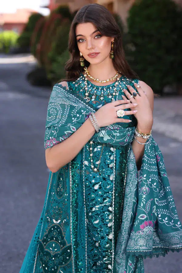 Noor by Saadia Asad | Chiffon Formals 23 | D8-Zarish - Hoorain Designer Wear - Pakistani Ladies Branded Stitched Clothes in United Kingdom, United states, CA and Australia