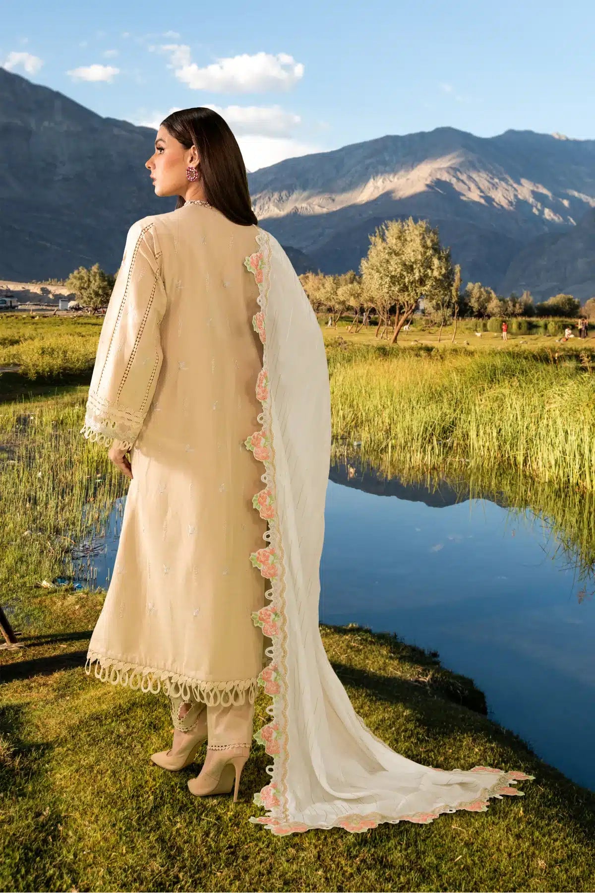 Sable Vogue | Winter 23 | SWC-03-23 - Pakistani Clothes for women, in United Kingdom and United States