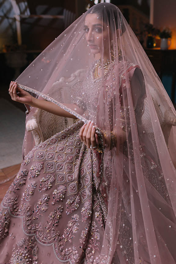 Elan | Wedding Festive 23 | Aysel - Hoorain Designer Wear - Pakistani Ladies Branded Stitched Clothes in United Kingdom, United states, CA and Australia