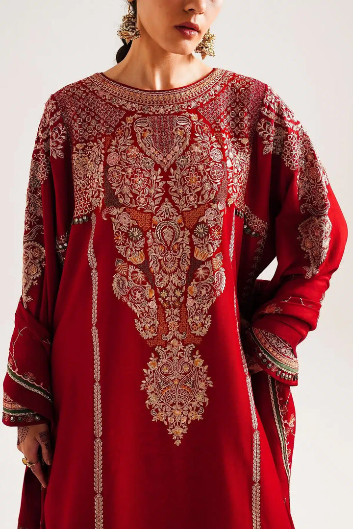 Zara ShahJahan | Winter Shawl 23 | WS23-D8 - Hoorain Designer Wear - Pakistani Ladies Branded Stitched Clothes in United Kingdom, United states, CA and Australia