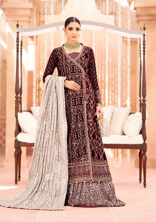 Aik Atelier | Zardozi Velvet 23 | 08 - Hoorain Designer Wear - Pakistani Ladies Branded Stitched Clothes in United Kingdom, United states, CA and Australia