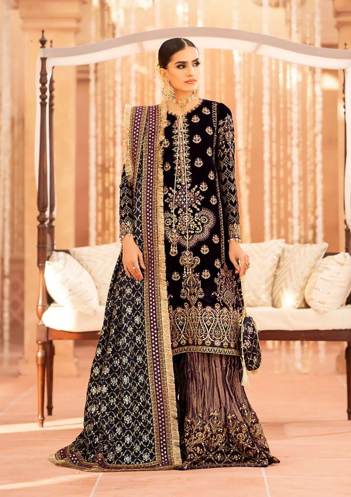 Aik Atelier | Zardozi Velvet 23 | 09 - Hoorain Designer Wear - Pakistani Ladies Branded Stitched Clothes in United Kingdom, United states, CA and Australia