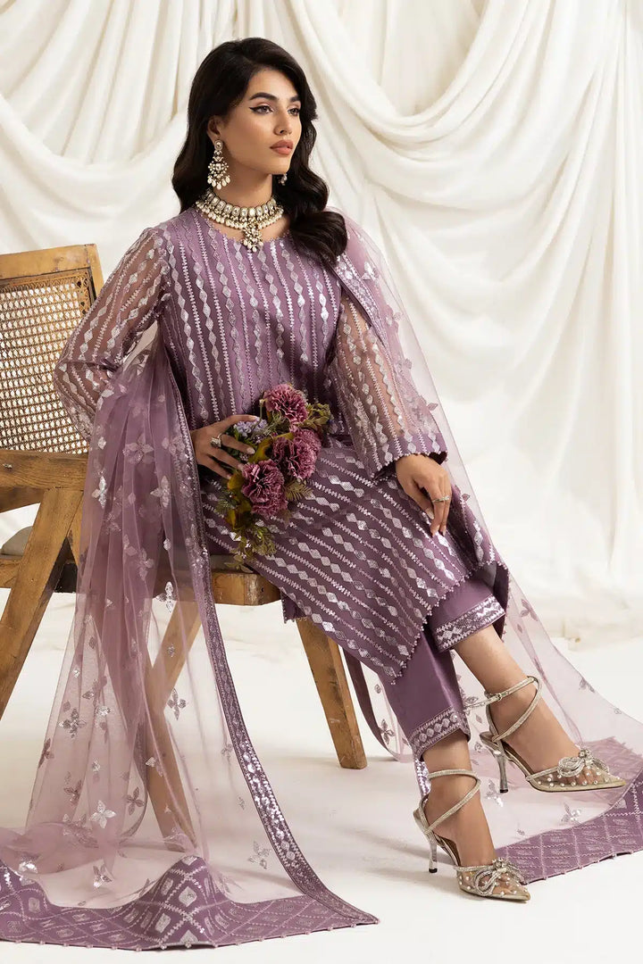 Alizeh | Dua Formals 23 | DUA-V02D03B-AYSAL(LILAC) - Hoorain Designer Wear - Pakistani Ladies Branded Stitched Clothes in United Kingdom, United states, CA and Australia