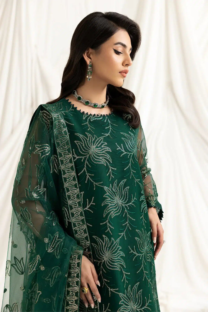 Alizeh | Dua Formals 23 | DUA-V02D05A-ELNAZ(GREEN) - Hoorain Designer Wear - Pakistani Ladies Branded Stitched Clothes in United Kingdom, United states, CA and Australia