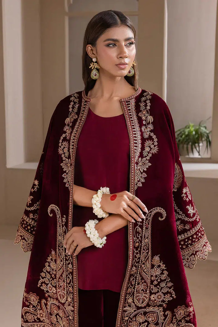 Baroque | Jahanara Luxury Velvet 23 | UF-421 - Hoorain Designer Wear - Pakistani Ladies Branded Stitched Clothes in United Kingdom, United states, CA and Australia