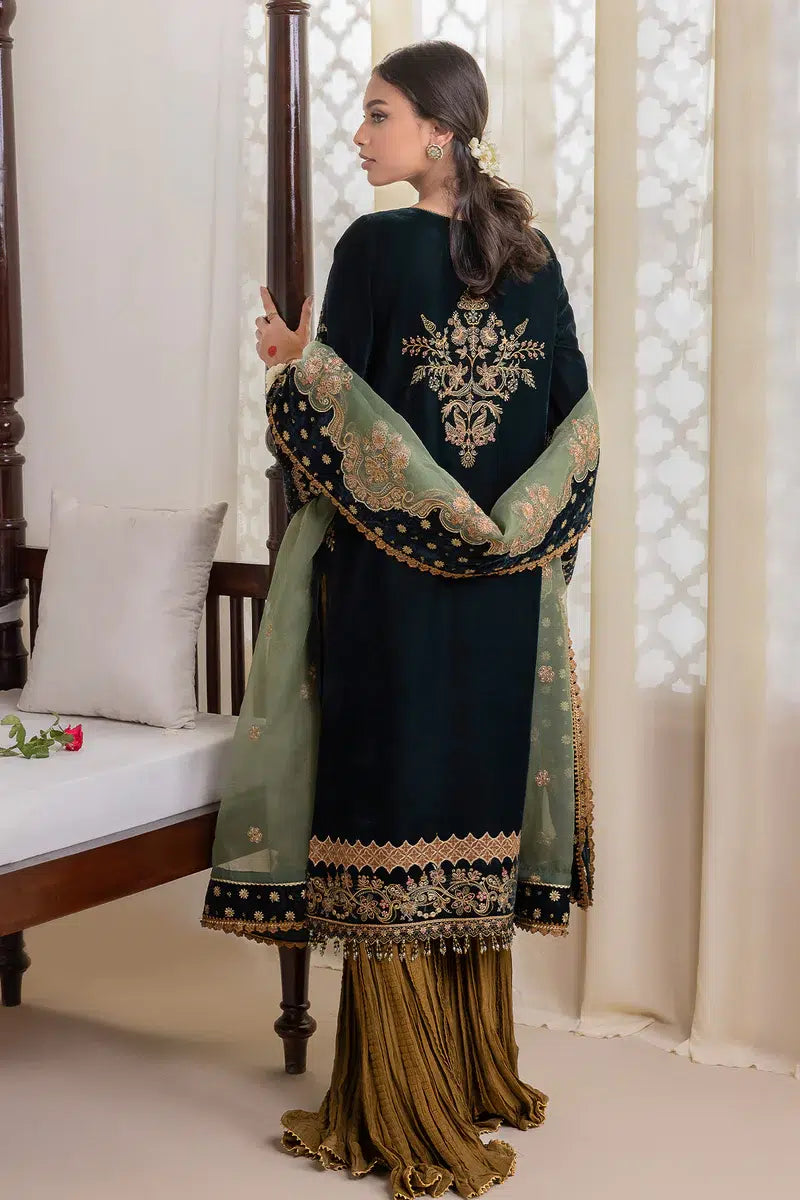 Baroque | Jahanara Luxury Velvet 23 | UF-423 - Pakistani Clothes for women, in United Kingdom and United States