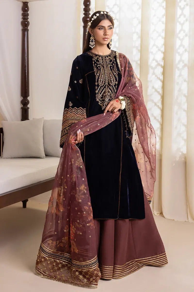 Baroque | Jahanara Luxury Velvet 23 | UF-424 - Pakistani Clothes for women, in United Kingdom and United States