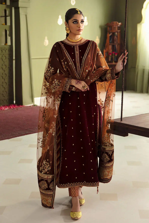 Baroque | Jahanara Luxury Velvet 23 | UF-466 - Hoorain Designer Wear - Pakistani Ladies Branded Stitched Clothes in United Kingdom, United states, CA and Australia