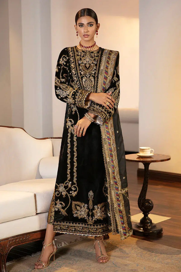 Baroque | Jahanara Luxury Velvet 23 | UF-42 - Hoorain Designer Wear - Pakistani Ladies Branded Stitched Clothes in United Kingdom, United states, CA and Australia