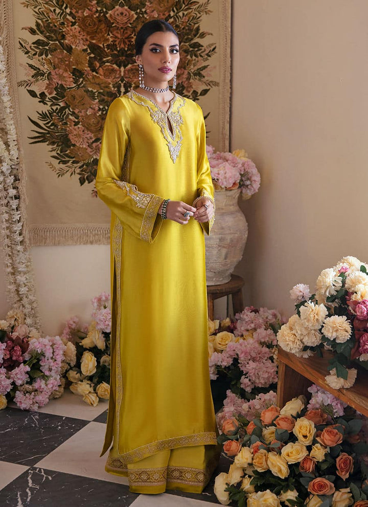 Farah Talib Aziz | Mayna Festive Luxe | Veesta Lime - Hoorain Designer Wear - Pakistani Ladies Branded Stitched Clothes in United Kingdom, United states, CA and Australia