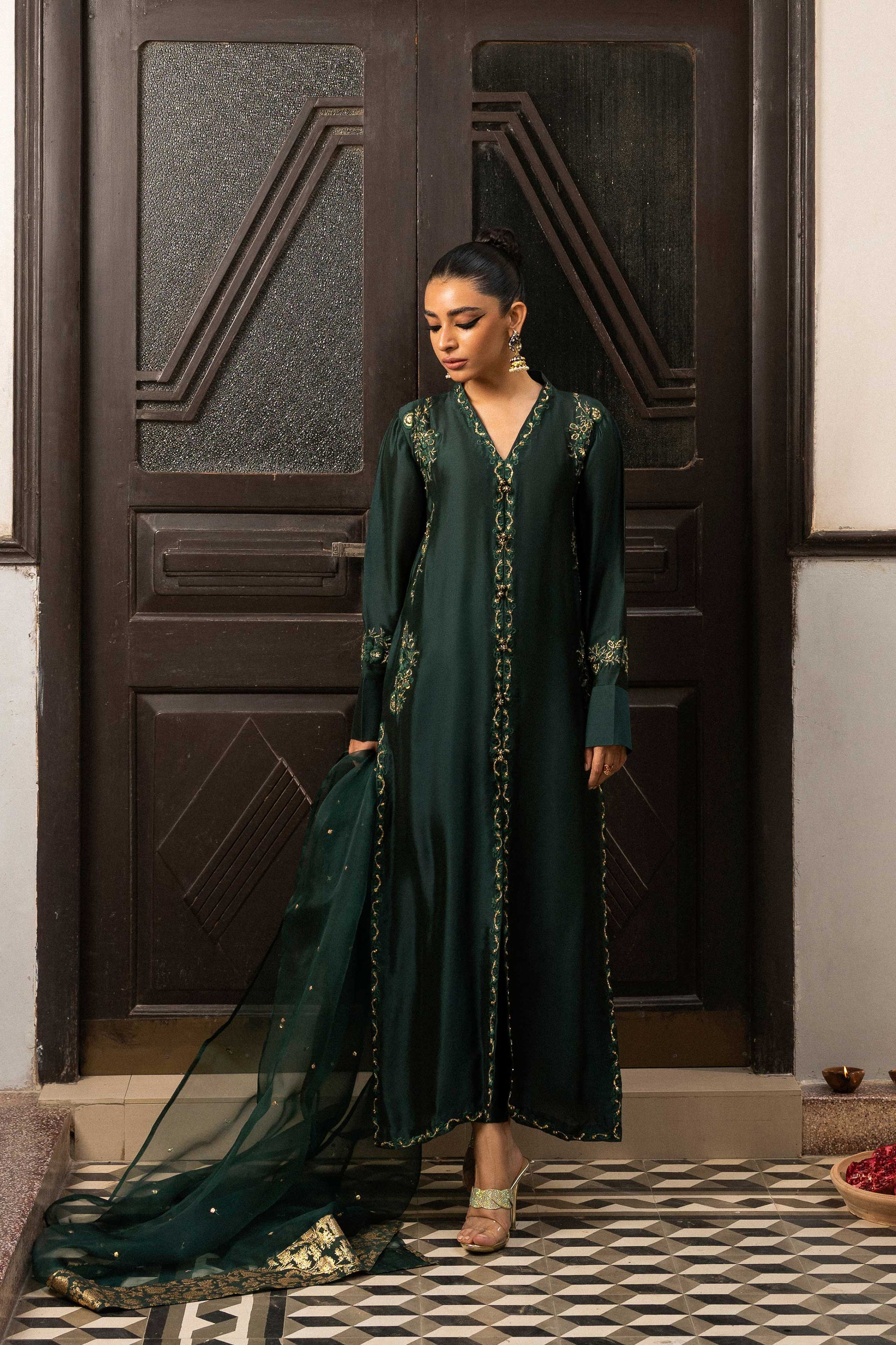 Hue Pret | Arth Festive Collection | Eshal - Pakistani Clothes for women, in United Kingdom and United States