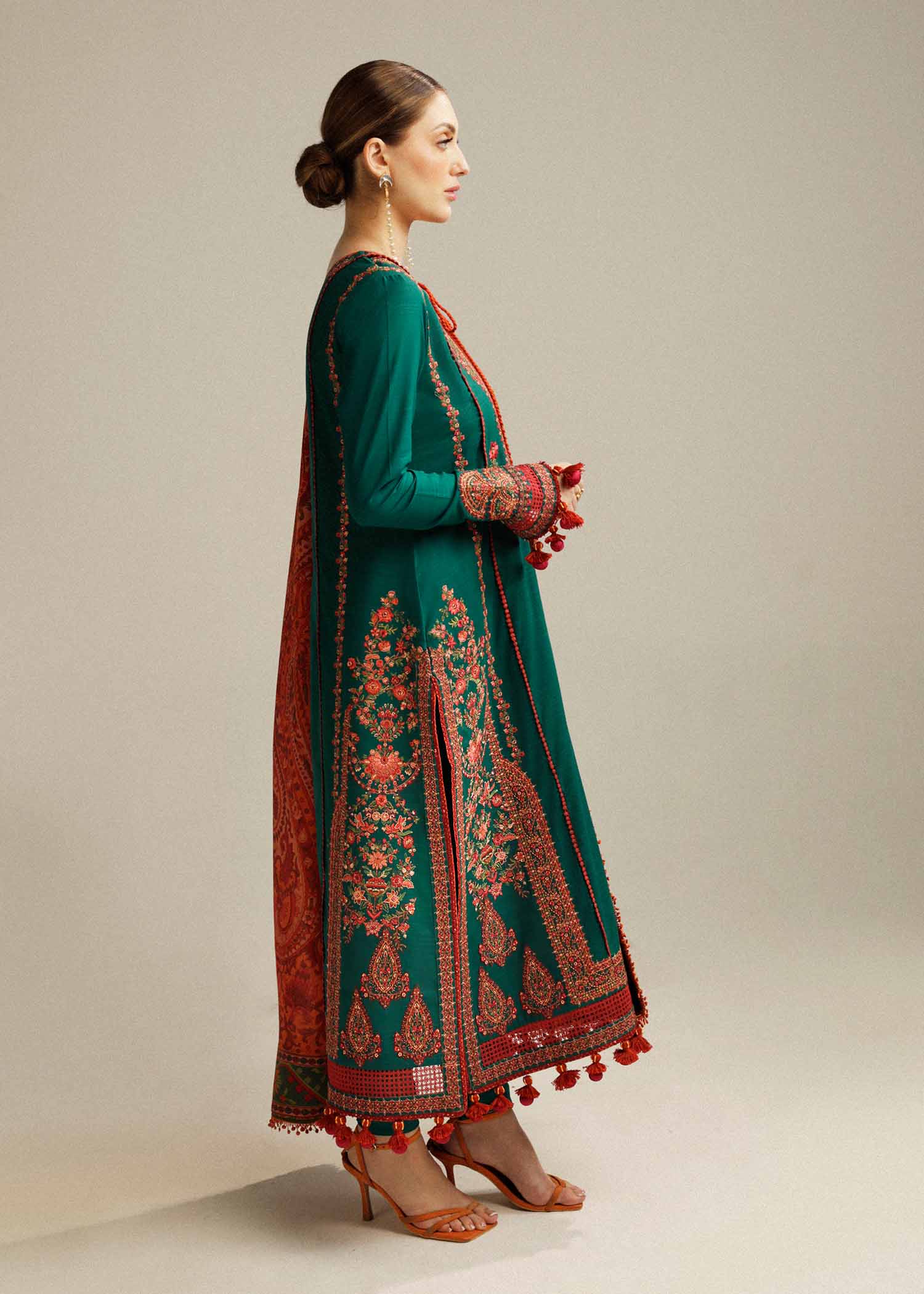 Hussain Rehar | Winter Shawl Khaddar 23 | Marjaan - Pakistani Clothes for women, in United Kingdom and United States