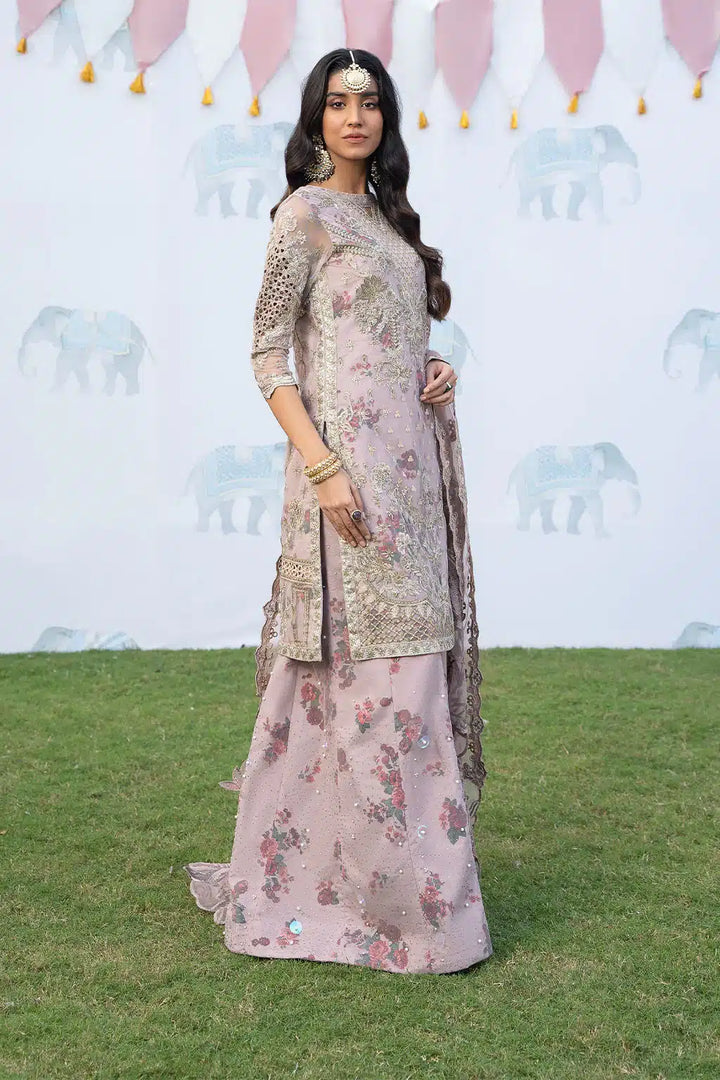 Iznik | Shendi Luxury Formals 23 | ISC-01 SAAHIRA - Hoorain Designer Wear - Pakistani Ladies Branded Stitched Clothes in United Kingdom, United states, CA and Australia