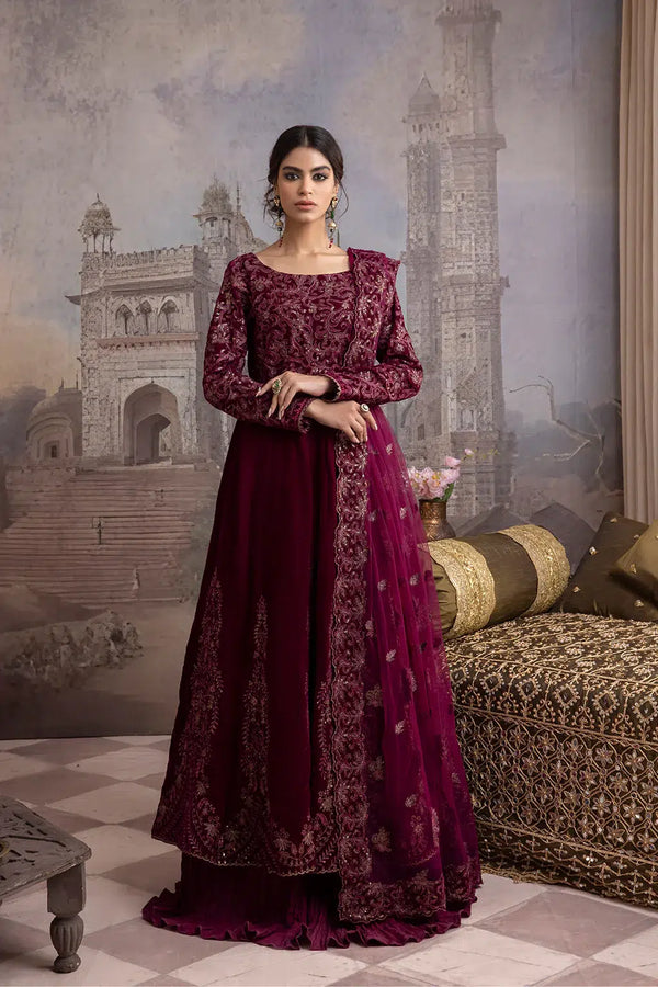 Iznik | Festive Velvet 23 | IV-33 MAHSA - Hoorain Designer Wear - Pakistani Ladies Branded Stitched Clothes in United Kingdom, United states, CA and Australia