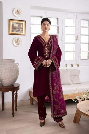 Iznik | Festive Velvet 23 | IV-31 SHIRIN - Pakistani Clothes for women, in United Kingdom and United States