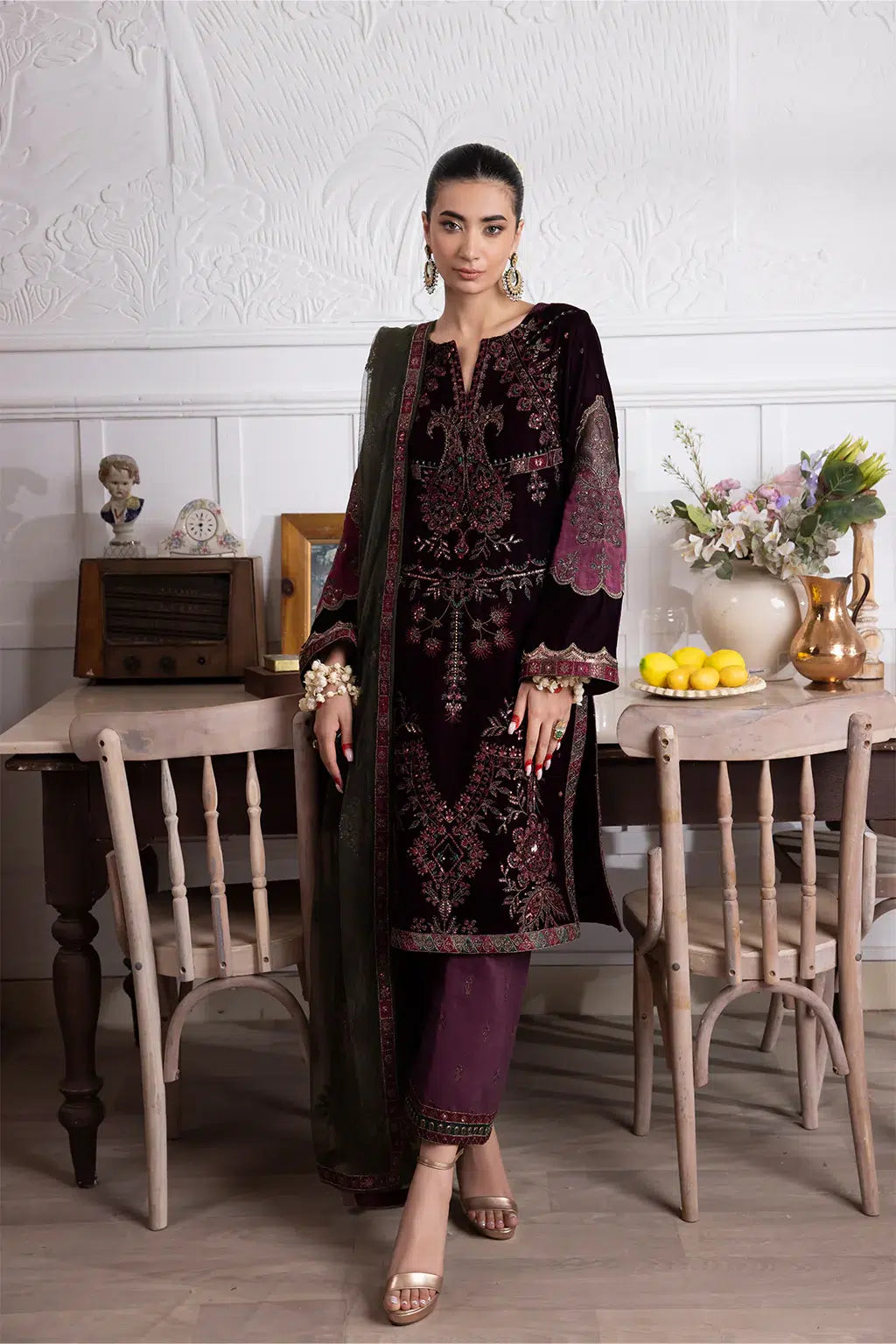 Iznik | Festive Velvet 23 | IV-30 AZITAH - Pakistani Clothes for women, in United Kingdom and United States