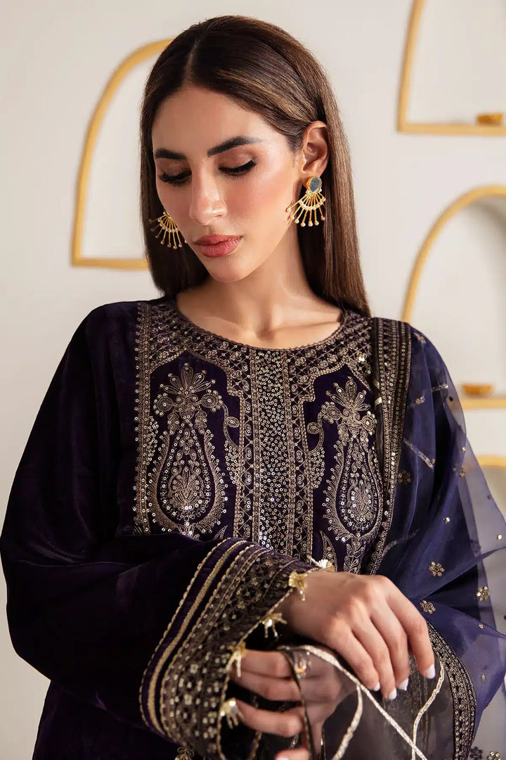 Jazmin | Velvet 23 | VF-2004 - Hoorain Designer Wear - Pakistani Ladies Branded Stitched Clothes in United Kingdom, United states, CA and Australia