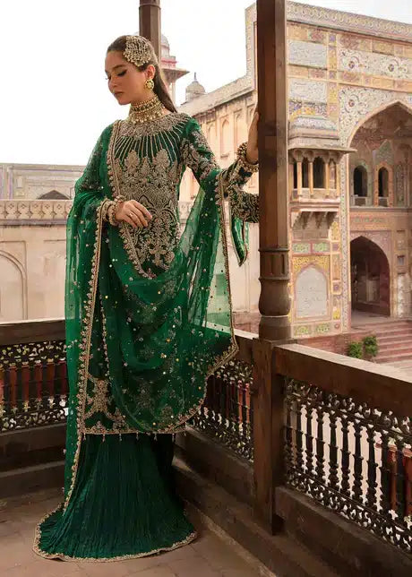 Kanwal Malik | Angana Luxury Formals 23 | Zaytooni - Hoorain Designer Wear - Pakistani Ladies Branded Stitched Clothes in United Kingdom, United states, CA and Australia