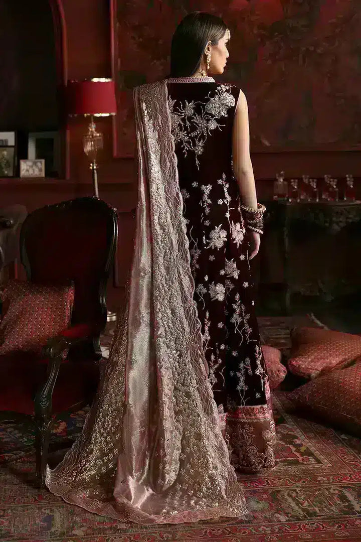 Mushq | Niloufer Velvet Edit 23 | Golnar - Hoorain Designer Wear - Pakistani Ladies Branded Stitched Clothes in United Kingdom, United states, CA and Australia
