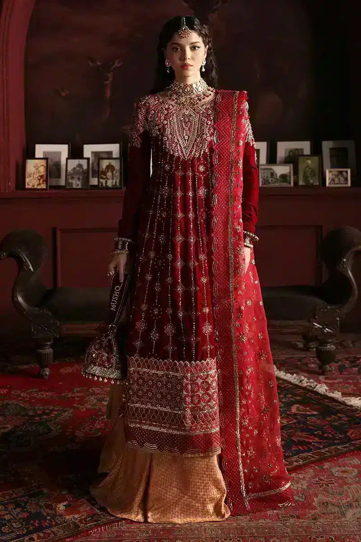 Mushq | Niloufer Velvet Edit 23 | Farah - Hoorain Designer Wear - Pakistani Ladies Branded Stitched Clothes in United Kingdom, United states, CA and Australia