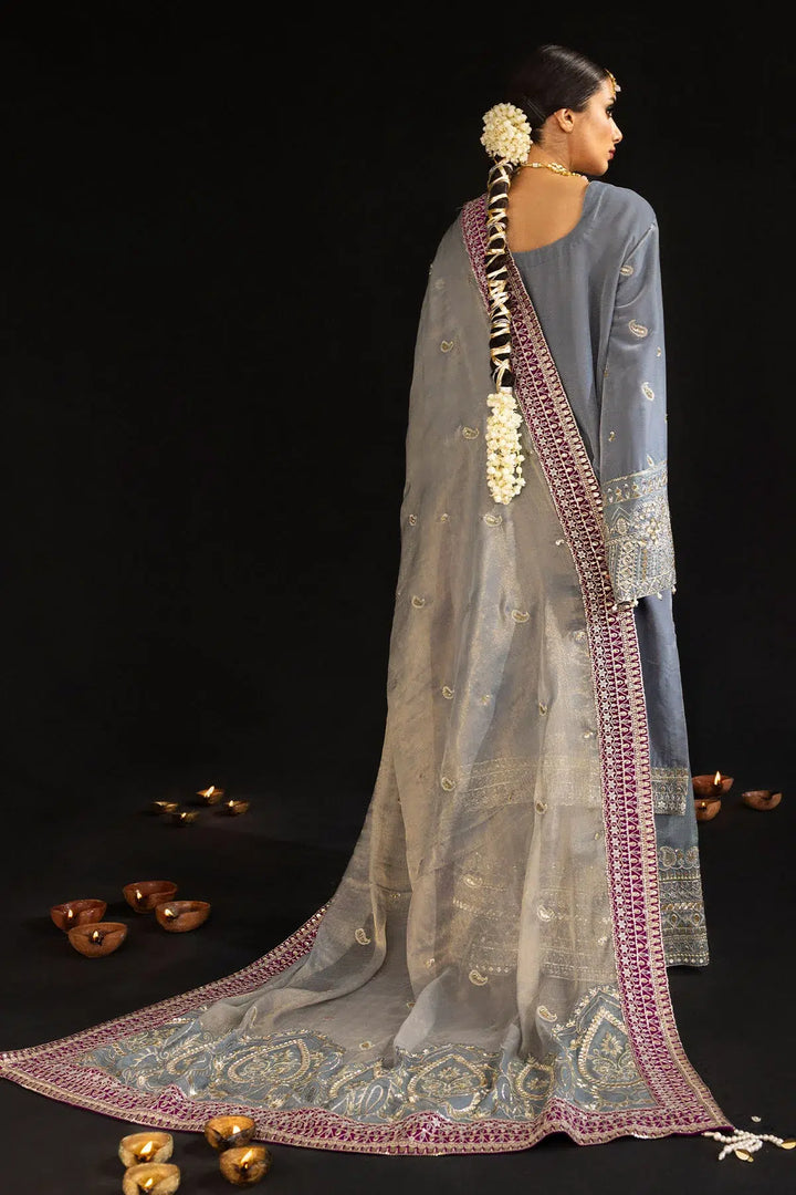 Nureh | Maya Velvet 23 | Mahal - Hoorain Designer Wear - Pakistani Ladies Branded Stitched Clothes in United Kingdom, United states, CA and Australia