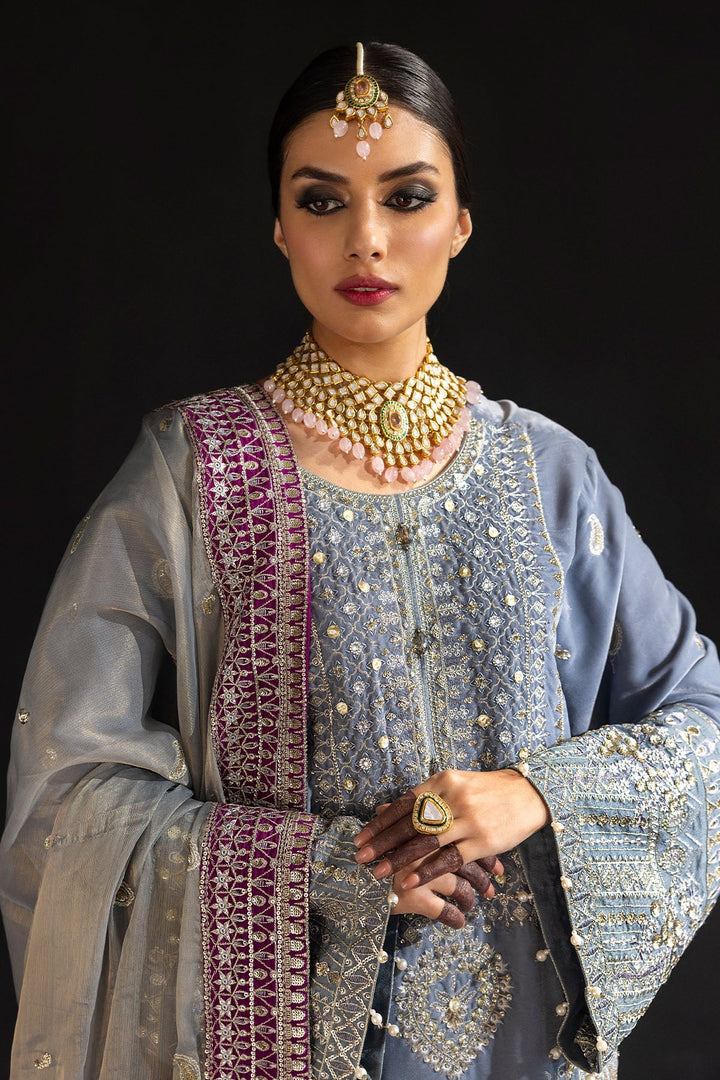 Nureh | Maya Velvet 23 | Mahal - Hoorain Designer Wear - Pakistani Ladies Branded Stitched Clothes in United Kingdom, United states, CA and Australia