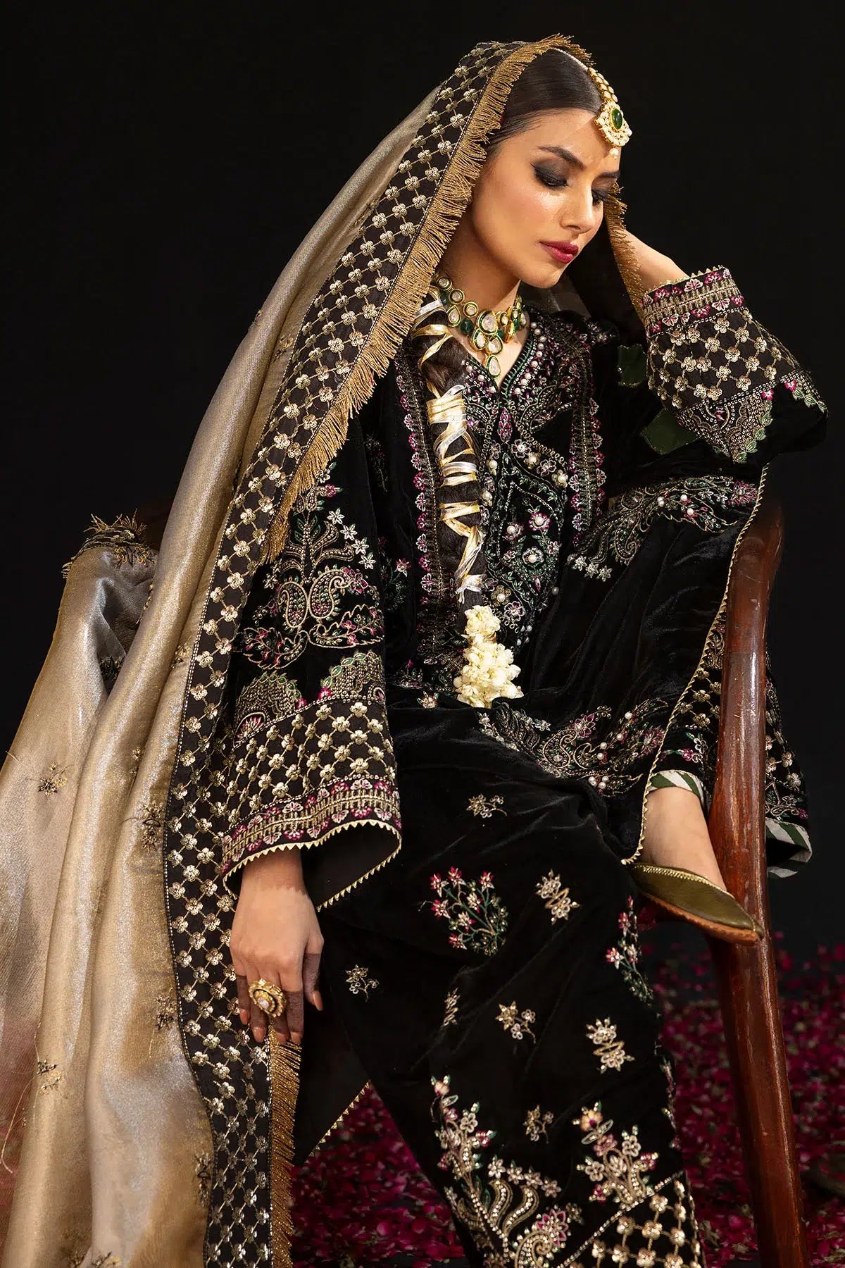 Nureh | Maya Velvet 23 | Morbagh - Pakistani Clothes for women, in United Kingdom and United States