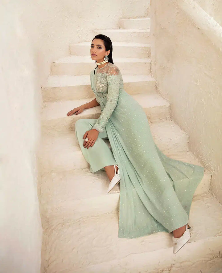 Republic Womenswear | Onirique Luxury Formals 23 | LF-158 - Hoorain Designer Wear - Pakistani Ladies Branded Stitched Clothes in United Kingdom, United states, CA and Australia