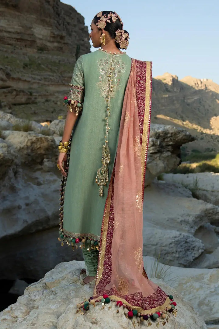 Sana Safinaz | Winter Luxury 23 | S231-006B-CV - Hoorain Designer Wear - Pakistani Ladies Branded Stitched Clothes in United Kingdom, United states, CA and Australia