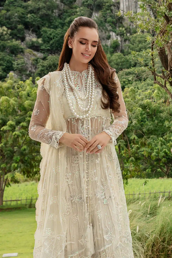 Saad Shaikh | Luminous Formals 23 | OAI - Hoorain Designer Wear - Pakistani Ladies Branded Stitched Clothes in United Kingdom, United states, CA and Australia