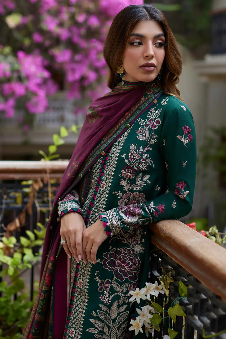 Zaha | Winter 23 | ARSIN (ZW23-14) - Hoorain Designer Wear - Pakistani Ladies Branded Stitched Clothes in United Kingdom, United states, CA and Australia