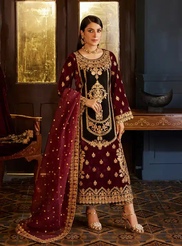 Zainab Chottani | Luxury Velvet Collection 23 | Ziba - Hoorain Designer Wear - Pakistani Ladies Branded Stitched Clothes in United Kingdom, United states, CA and Australia