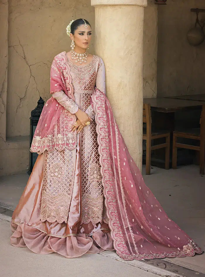 Zainab Chottani | Wedding Festive 23 | Mah e Noor - Hoorain Designer Wear - Pakistani Ladies Branded Stitched Clothes in United Kingdom, United states, CA and Australia